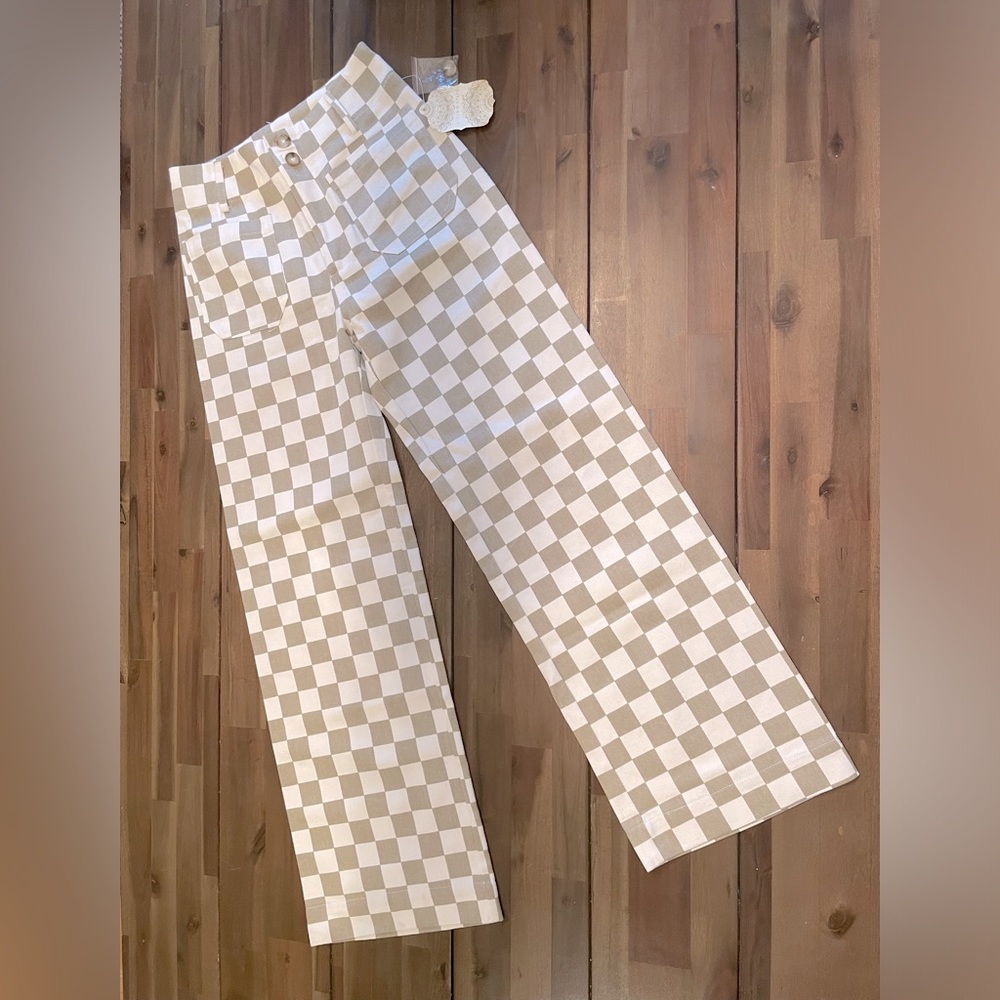 New With Tags Altar'd State Taupe Check Wide Leg High Waist Pants Size Small.